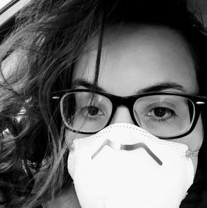 Meet your Posher, Iris